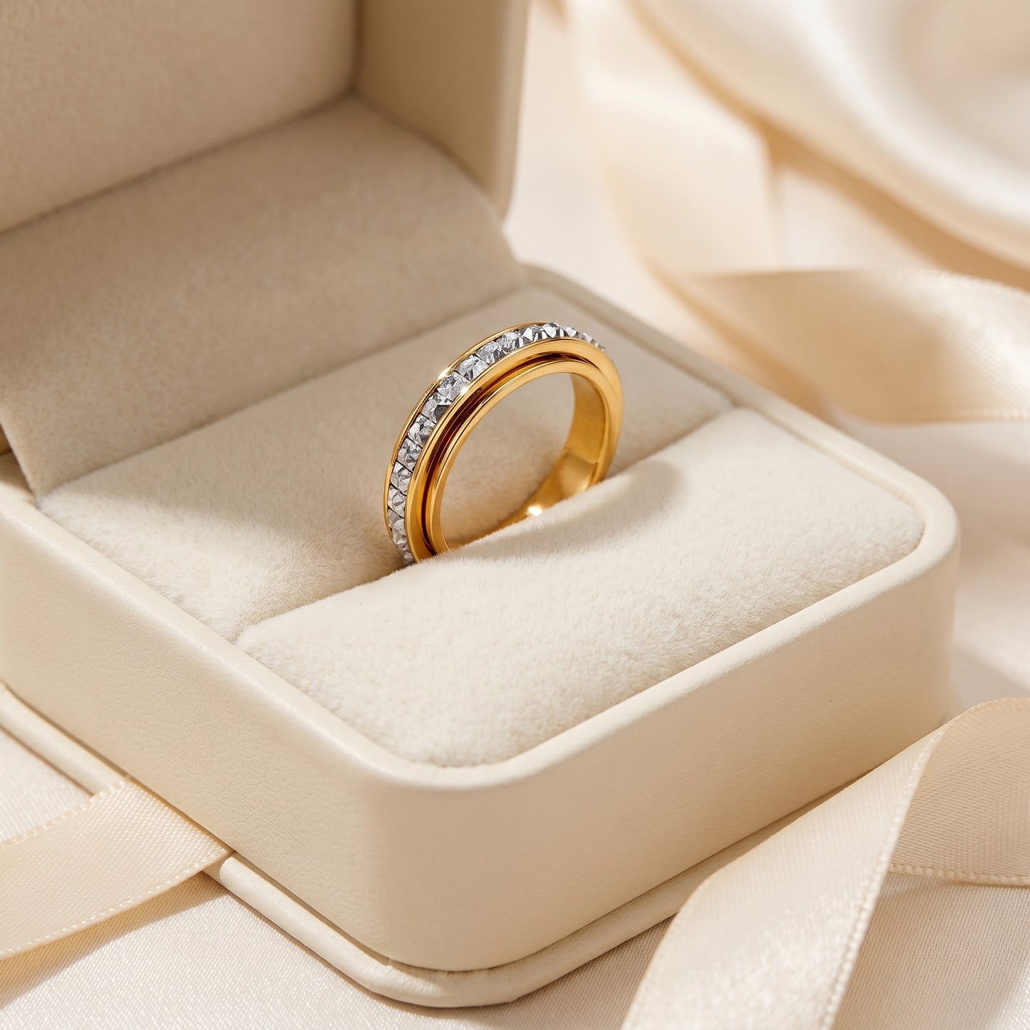 Titanium Steel Spinning Cubic Zirconia Anxiety Relief Ring