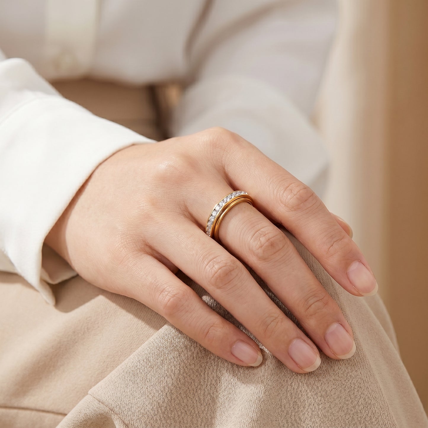 Titanium Steel Spinning Cubic Zirconia Anxiety Relief Ring